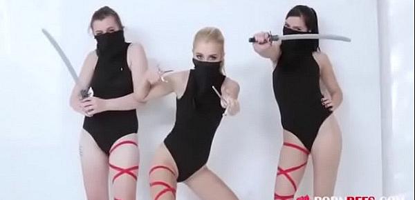  Anastasia Knight, Cameron Minx, Elena Gilbert In Ninja